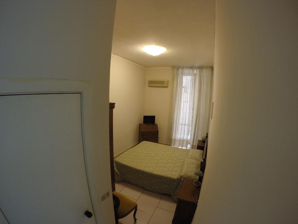 Borbone Di Hotel 3*
